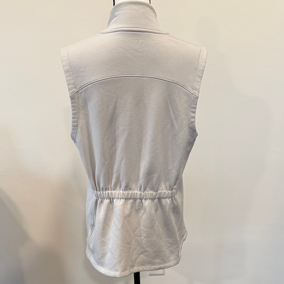 Athleta Altitude Polartec Zippered Vest in Stratus Grey Size Large - Picture 7 of 13